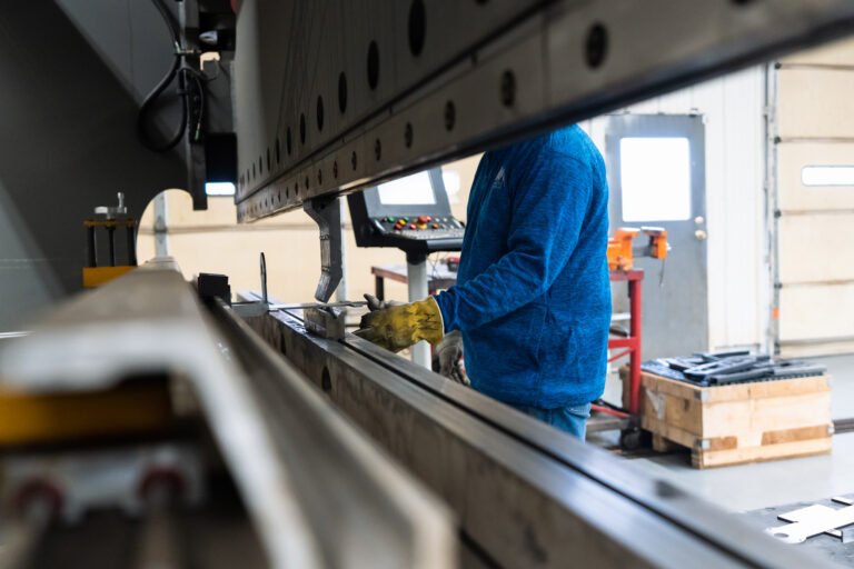 insert-metal-plate-press-brake